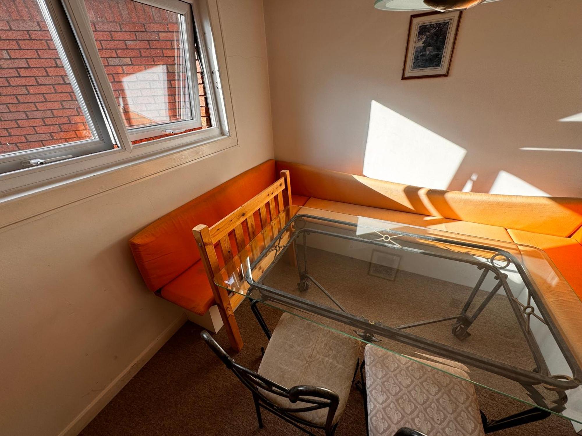 Two-Bedroom Flat Close To Uni & Shopping Center With Free Parking Coventry Luaran gambar